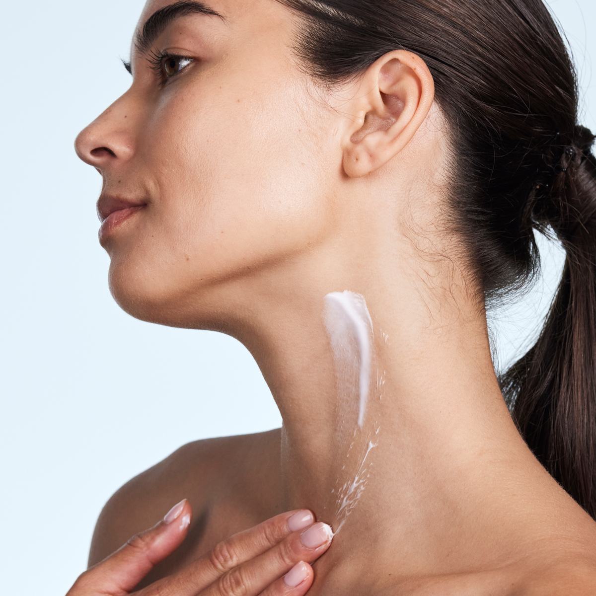 Trilogy Pro-Collagen+ Neckline TLC Treatment – Firm & Lift Your