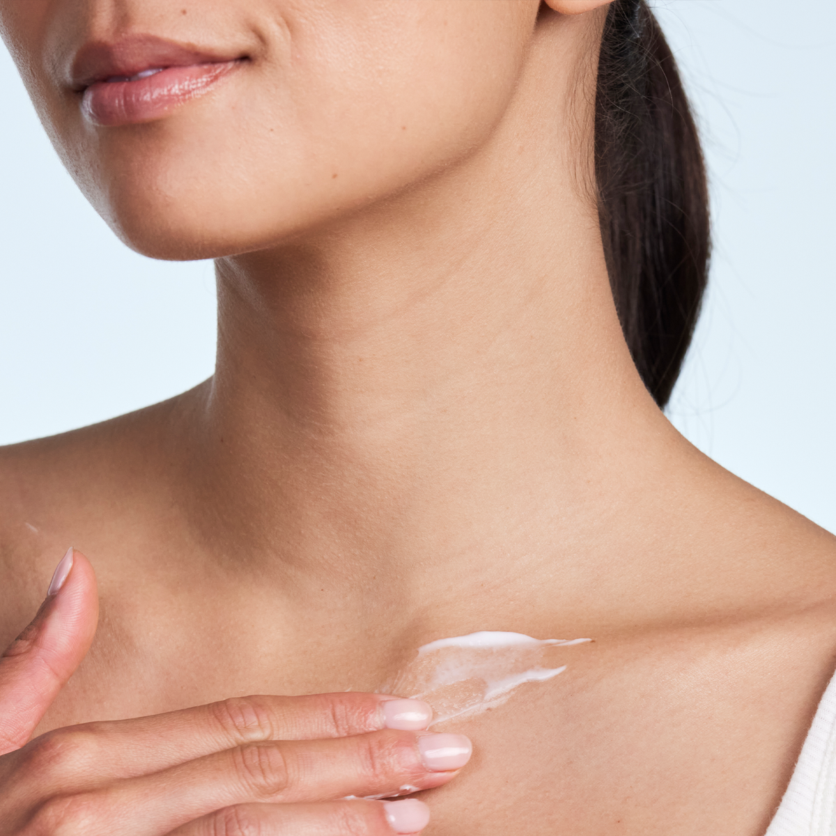 Trilogy Pro-Collagen+ Neckline TLC Treatment – Firm & Lift Your